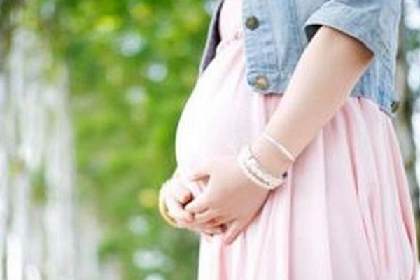 丰台妹子因为卵巢功能低下想做试管婴儿，应该怎么做？